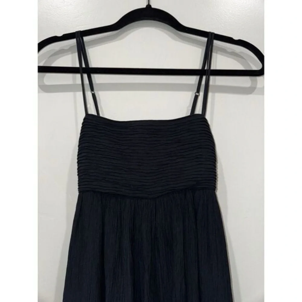 Abercrombie and Fitch Cut-out Back Maxi Dress in Black - Size XSP